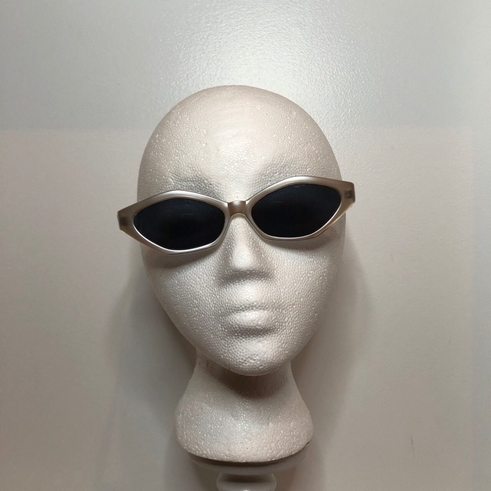 Geometric sunglasses